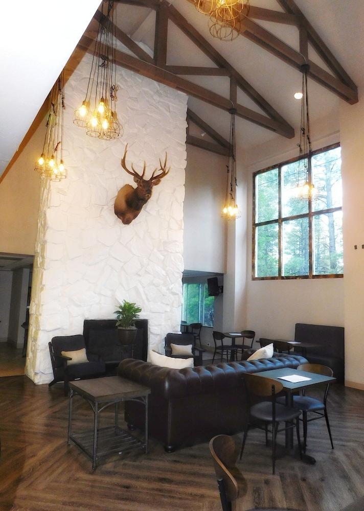 Greentree Inn & Suites Pinetop Εξωτερικό φωτογραφία
