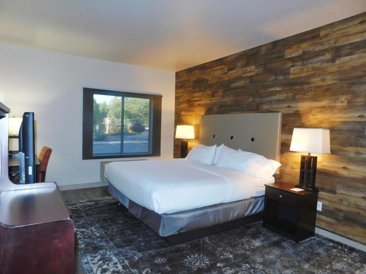 Greentree Inn & Suites Pinetop Εξωτερικό φωτογραφία